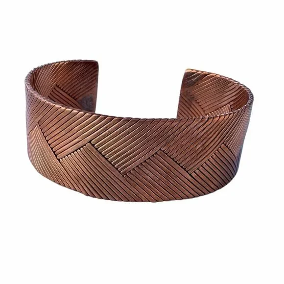 Vintage Copper Cuff Bracelet - Picture 7 of 10
